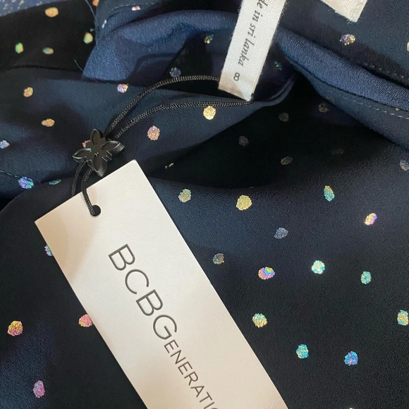 BCBGeneration NWT Navy Polka Dot Asymmetrical Skirt - Picture 11 of 12